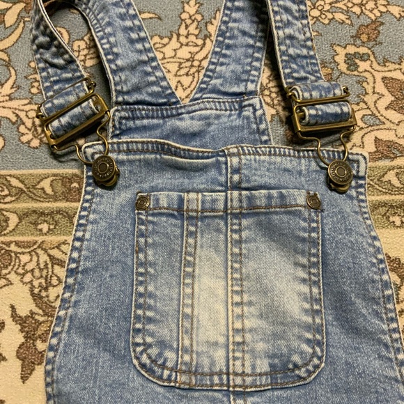 (Girls 8-10 light blue overalls) - Picture 3 of 7